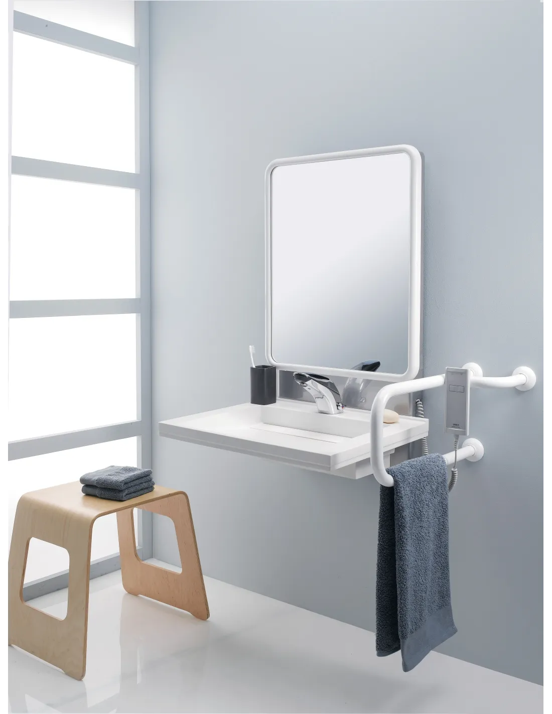 Support lavabo réglable électrique